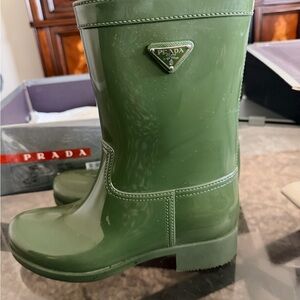 Prada Women's Olive Green Rain Boots. New boots never worn box is damaged
